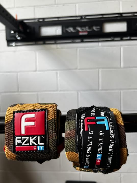 F[IT] Wristwrap 17.5" Woodland Camo Embossed (wrist loop)