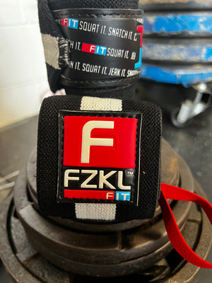 F[IT] Wristwrap 17.5" (thumb loop)