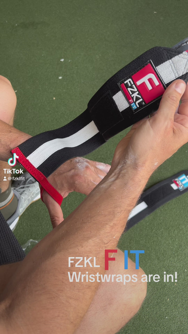 F[IT] Wristwrap 17.5" (thumb loop)